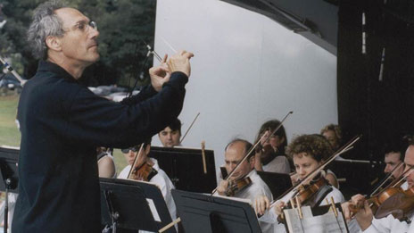 Charles Ansbacher conducting